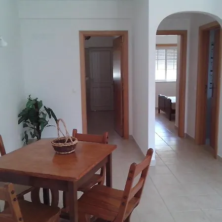 Апартаменты 1 Bedroom 5 Min From Falesia And Close To Center E Албуфейра