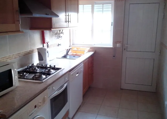 1 Bedroom 5 Min From Falesia And Close To Center E Albufeira